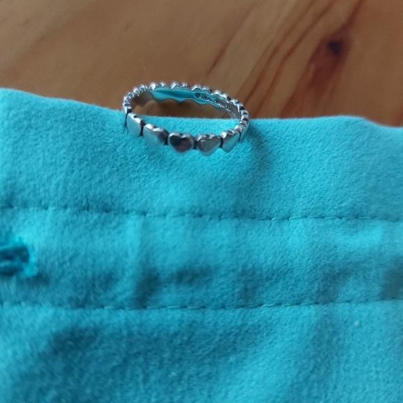 Tiffany&Co Heart Ring - Picture 3 of 5